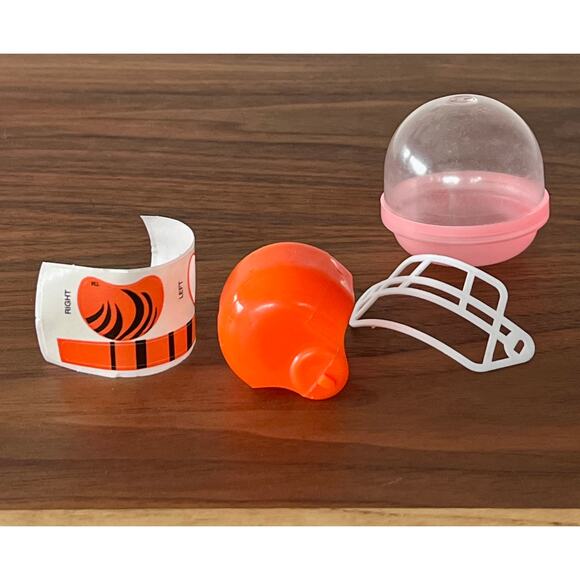 Vtg NFL Mini Gumball Vending Machine Plastic Cincinnati Bengals Football Helmet - Picture 4 of 8